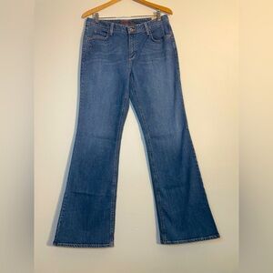 Eddie Bauer Classic Bootcut Floral embroidered  NEW WITH TAG Women Sz 10